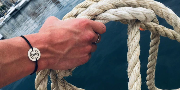 Sauvage, la marque militante qui veut protéger la Méditerranée