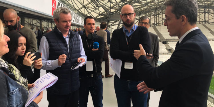 Jacques Henri Eyraud le président de l'OM explique les enjeux de l'innovation technologique dans le stade.