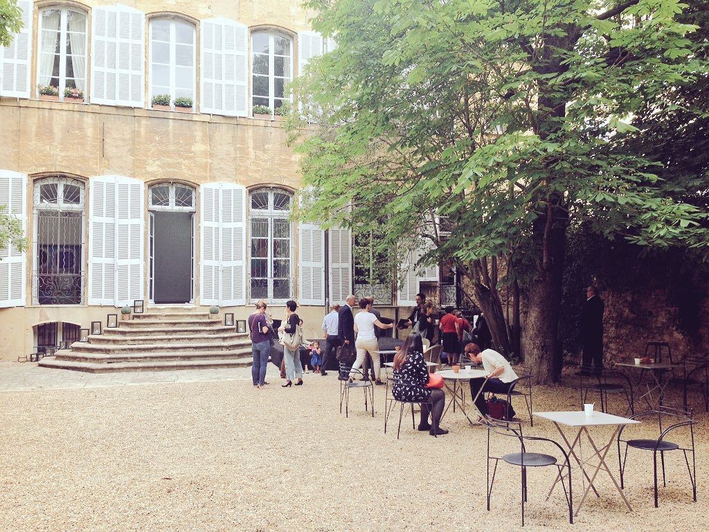 Cour de l'Hôtel particulier du Gallifet (crédit @JulieVndl)