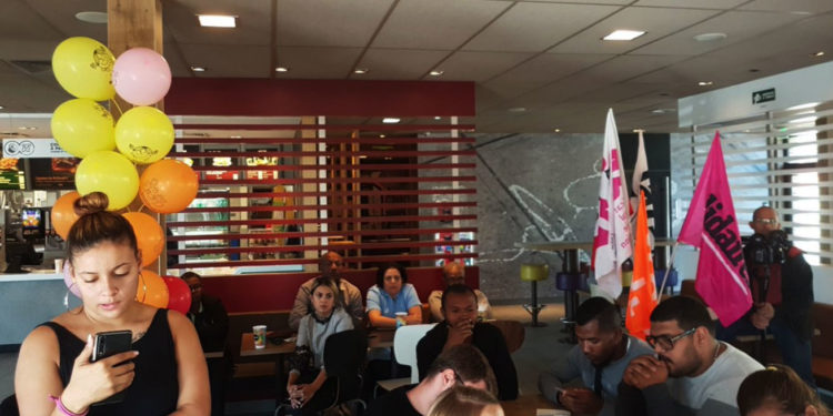 Le McDonald's St Barthélémy symbole de la lutte de ses salariés (Photo @JeremyBacchi)