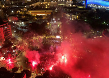 Le spectacle des supporteurs marseillais a commencé avant l'olympico OM-OL
