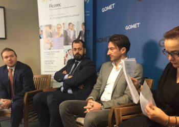 Matthieu Capuono (à gauche) avec le panel d'invités de Gomet' (Photo Gomet').