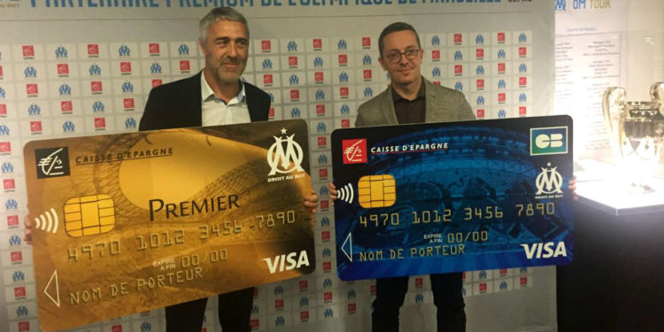 Joël Chassard et Jacques-Henri Eyraud pour le lancement de la carte Visa OM Caisse d'épargne (Photo Gomet').