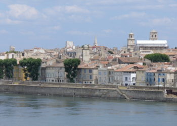 [Focus ville] Municipales : A Arles, de nombreux prétendants au fauteuil d’Hervé Schiavetti