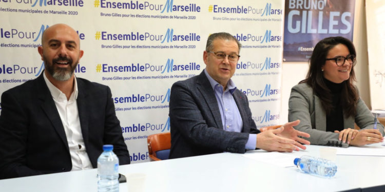 Bruno Gilles entouré de Laurent Camera et Marine Pustorino