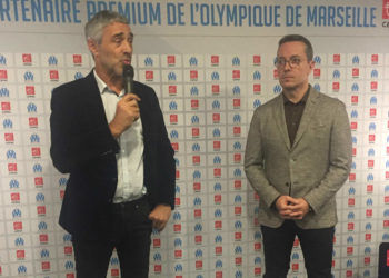 Joël Chassard, le président de la Caisse d'Epargne Cepac avec Jacques-Henri Eyraud, le président de l'OM en décembre 2019 (Crédit : Gomet').