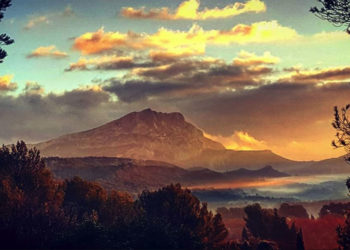 La montagne Sainte Victoire (Crédit Valérie Morel)