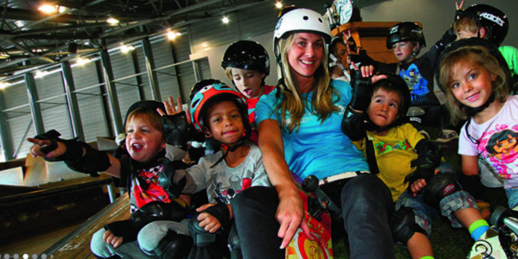 Les enfants qui aiment la glisse sur trottinettes vont avoir du spectacle (Photo DR POMGE).