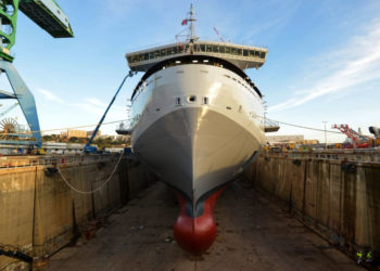 Le Chantier naval de Marseille opère dans la forme 10 de radoub, la plus grande de Méditerranée (Photo DR/CNM)