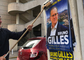 Bruno Gilles a annoncé qu'il suspendait sa campagne d'affichage (Photo @Brunogilles13).