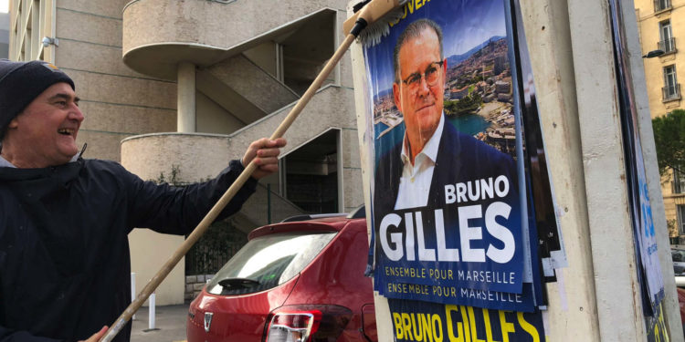 Bruno Gilles a annoncé qu'il suspendait sa campagne d'affichage (Photo @Brunogilles13).