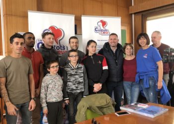 L'inventeur du flyboard, Franky Zapata, s'est rendu à l'hôpital Nord afin de répondre aux nombreuses questions, des enfants en soin sur les différents hôpitaux marseillais.