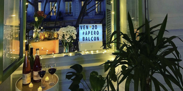 [Zapping] Ma vie en confinement : les Français au balcon