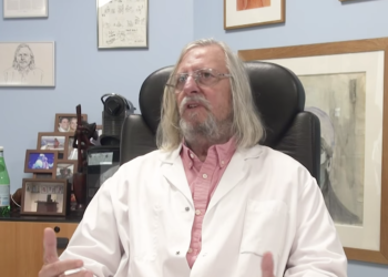 Didier Raoult fait le bilan de son travail sur le coronavirus à l'IHU au 31 mars (Crédit IHU)