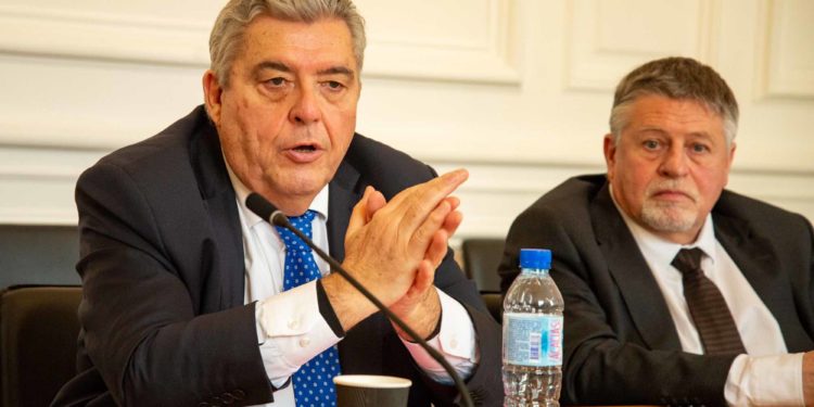 directeur de l'agence régionale de santé, Philippe de Mester tiennent un nouveau point presse mercredi 11 mars sur le coronavirus (Photo JY Delattre).