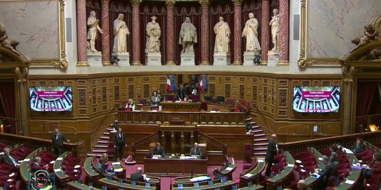 Coronavirus : Le Parlement vote les mesures de soutien aux entreprises (Crédit DR)