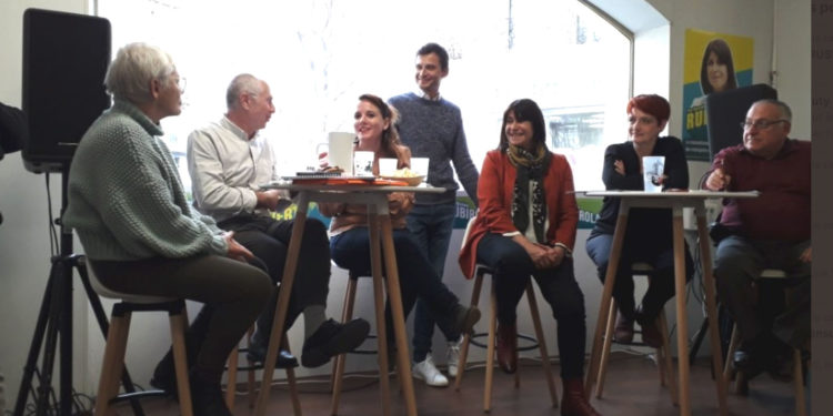 Tout sourire, Michèle Rubirola a exposé les 80 propositions de son programme pour le Printemps Marseillais (crédit : Julie Rampal-Guiducci)