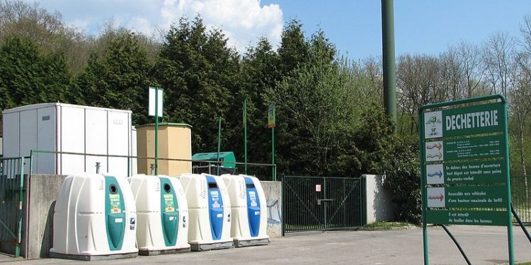 Confinement : la Métropole rouvre partiellement 36 déchetteries