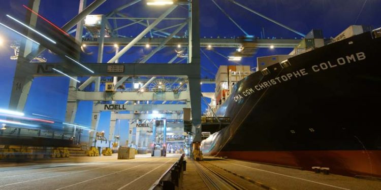 CMA CGM cède huit terminaux pour 730 millions d'euros