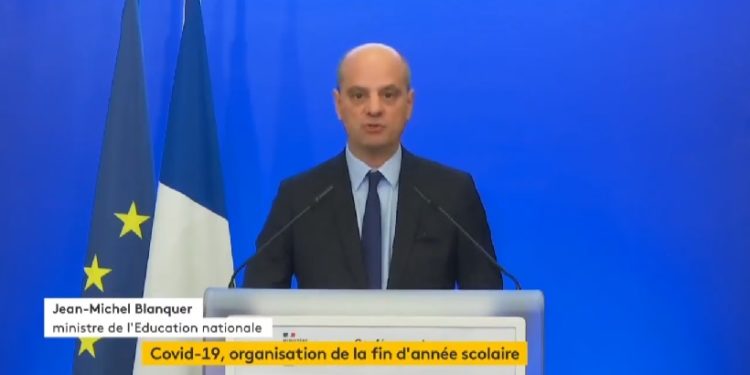 Le ministre de l'Education nationale vendredi 3 avril 2020 en conférence de presse (Capture Franceinfo).