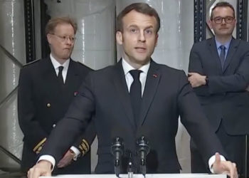 Emmanuel Macron mardi 31 mars à l'usine Kolmi-Hopen près d'Angers dans le Maine et Loire (Crédit DR).