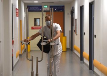 Le service de réanimation Urgences de l'hôpital La Timone à Marseille (crédit : @aphm_actu via Twitter)