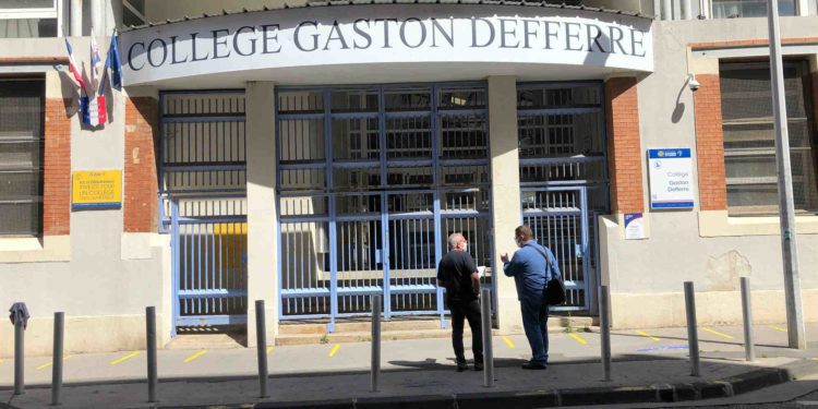 Rentrée des 6e et 5e au collège : un élève sur cinq présents