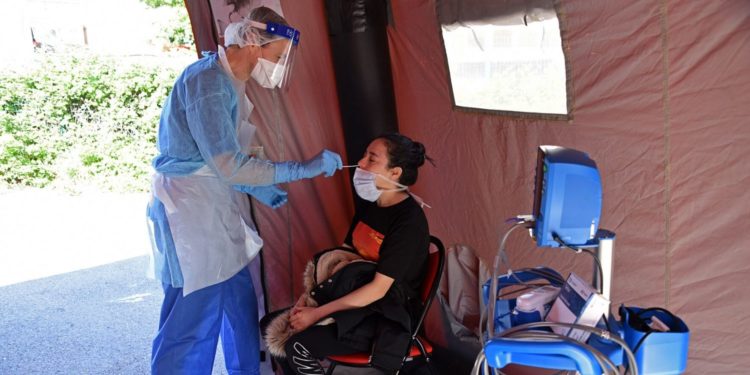 Covid-19 : un cluster détecté à Marseille dans un foyer pour sans abris