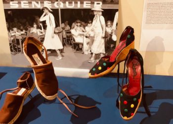 Les espadrilles parmi les cinq stars de l'exposition du Mucem Vêtements modèles. (Crédit JFE/Gomet').