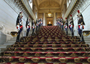 Sénatoriales : photo de la préfecture où se déroule le vote