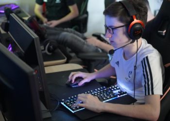 Andilex, 17 ans, a remporté le titre de champion d'Europe sur Fortnite Duo pour MCES (Crédit DR)