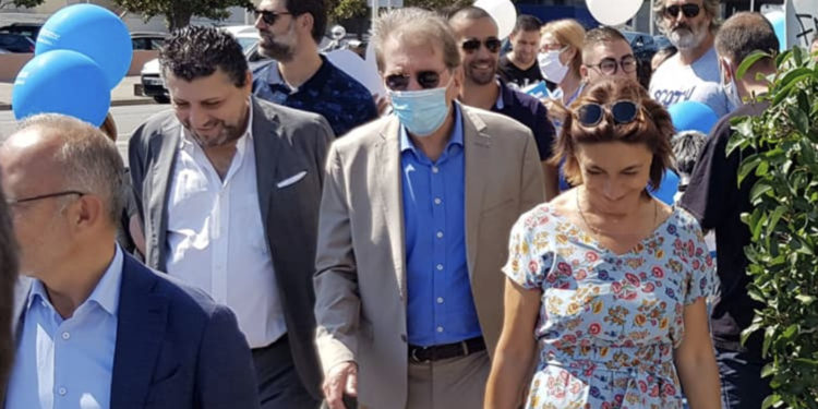 Guy Teissier en campagne avec Martine Vassal vendredi 26 juin 2020 (Crédit : capture Facebook Guy Teissier)