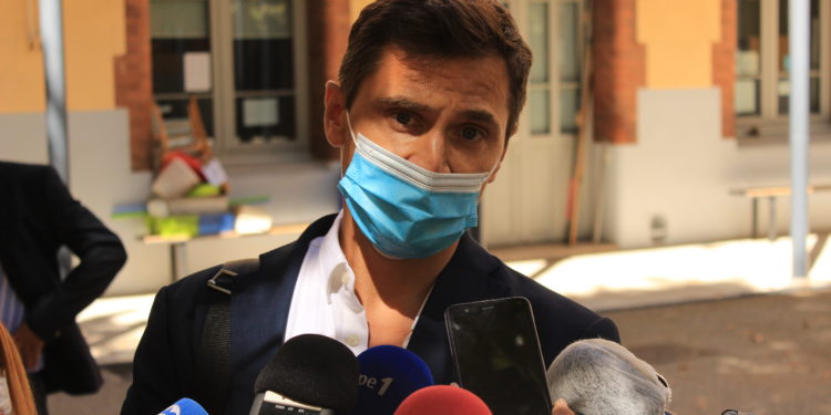 Pierre Huguet, l'adjoint à l'éducation, confie sa volonté d'améliorer le service des cantines scolaires (Crédit Mathieu Marais)