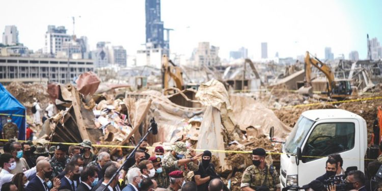 Emmanuel Macron en visite à Beyrouth jeudi 6 août (Crédit @EmmanuelMacron)