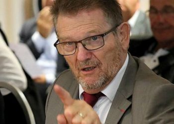 L’indignation du maire de Grans condamné pour un arrêté sur le port du masque