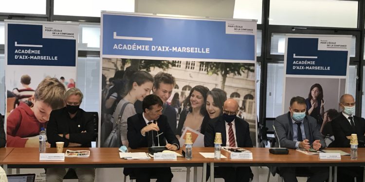 Les responsables de l'éducation et de l'enseignement supérieur réunis à Aix pour une première conférence de rentrée (Crédit HC).