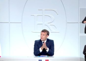 Emmanuel Macron annonce la mise en place du couvre-feu mercredi 14 octobre dans huit métropoles françaises (Capture écran Elysée).