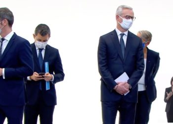 Les ministres du gouvernement lors de la conférence de presse de Jean Castex jeudi 15 octobre 2020 (Capture d'écran)