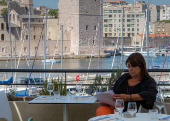 Michèle Rubirola jeudi 25 juin au Rowing Club, prépare la présentation à la presse de ses priorités pour les 100 premiers jours de mandat (Crédit JY Delattre/Gomet').