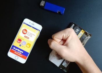 Pour sa cinquième édition, l'opération #MoisSansTabac a dû mettre le cap sur le numérique. Crédit : Margaux Racanière