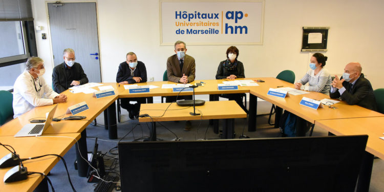 L'AP-HM annonce une baisse du nombre de patients Covid lors du popint presse du 27 novembre (Crédit AP-HM)