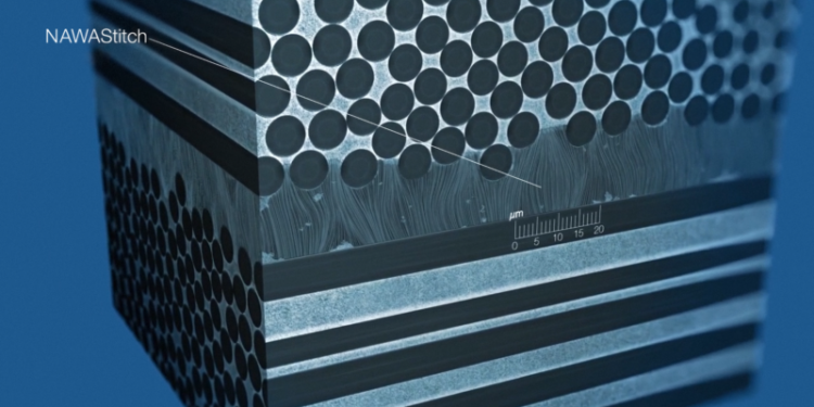 Nawa Stitch se présente sous la forme d'un mince film fait de centaines de milliards de nanotubes de carbone tous alignés verticalement (Crédit Nawa)