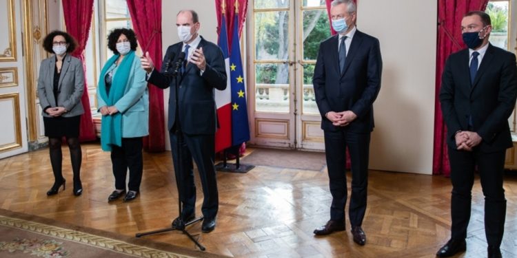 Jean Castex et ses ministres lundi 14 décembre annoncent les financements du Plan de relance pour les bâtiments publics (Crédit : gouvernement.fr)