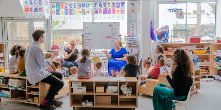 L'Autre École à l'Épopée, quartier Sainte-Marthe.