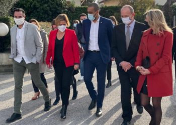 Olivia Grégoire en visite à L'Epopée, le QG de Synergie Family (Crédit @SaidAhamada).