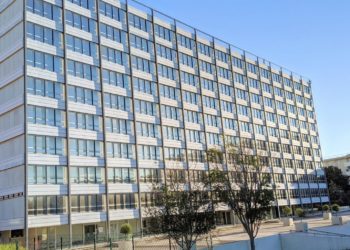 Les 11 000 mètres carrés de l'immeuble Buropolis dans les quartiers Sud de Marseille a été loué à Yes We Camp pour une occupation temporaire de 18 mois (Crédit DR)