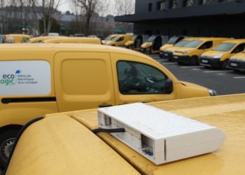 La Poste équipe 300 véhicules de facteurs