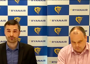 Julien Tranchant, directeur marketing et PR Ryanair France, Benelux, Maroc et Dara Brady, directeur marketing de Ryanair Europe.