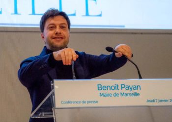 Benoît Payan est sorti visiblement convaincu du soutien d'Emmannuel Macron à la Ville de Marseille (Crédit JYD)