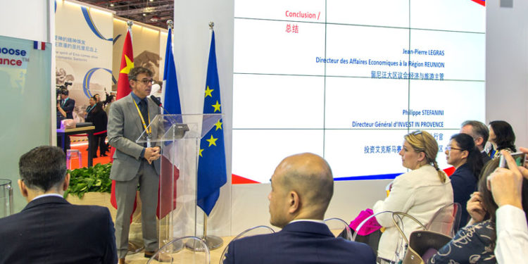 Philippe Stéfanini, le directeur général de Provence Promotion, à l'occasion du séminaire Choose France en Chine en 2019 (Crédit : Provence Promotion)